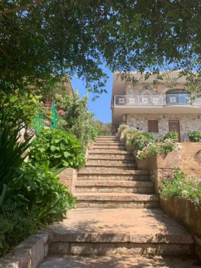  Jasmina Apartments  Ksamil